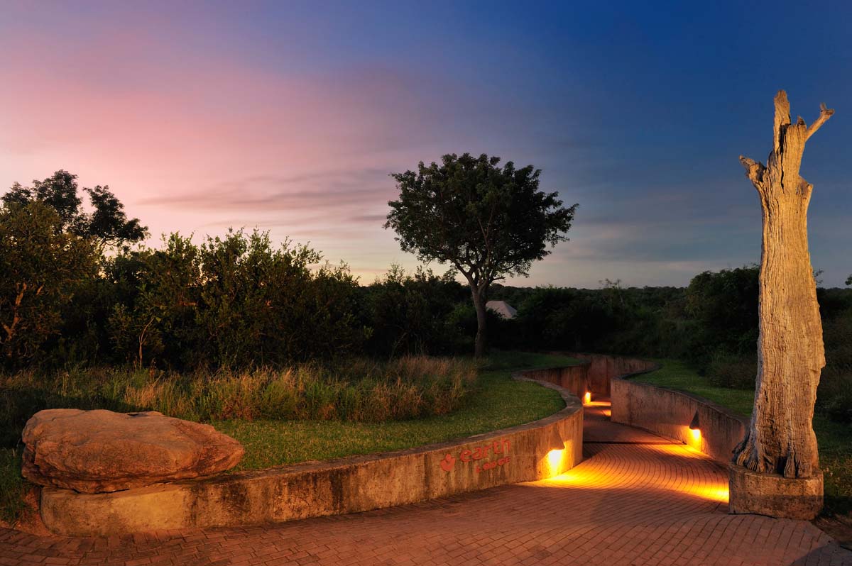Earth Lodge sabi sabi image 14