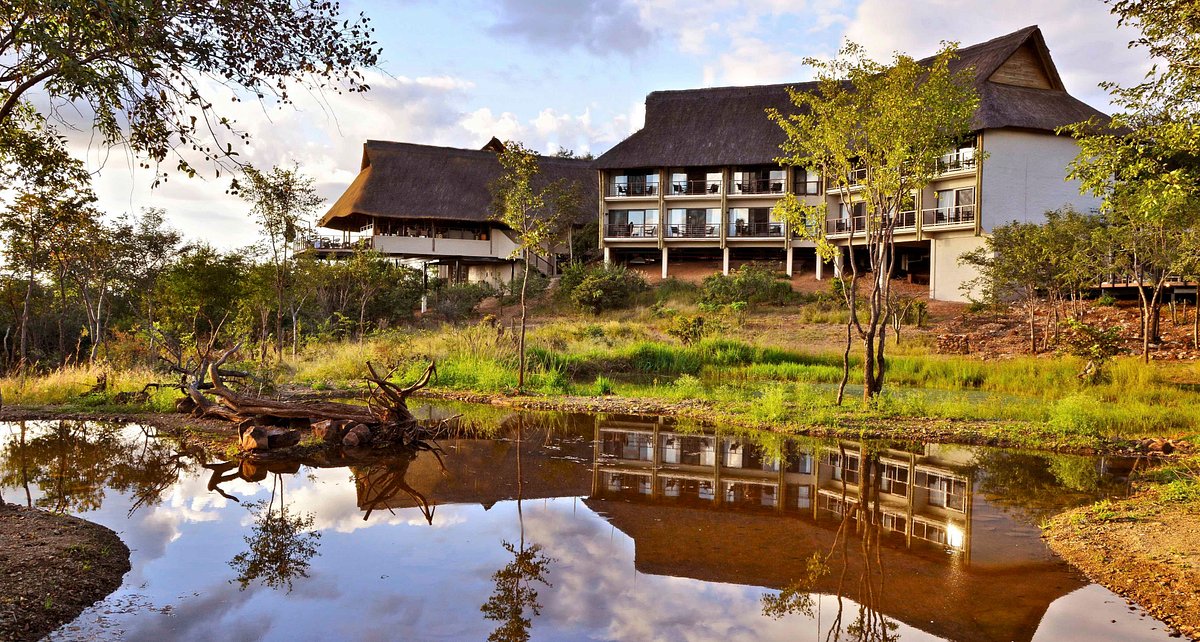 3 Day Victoria Falls Club Safari 6