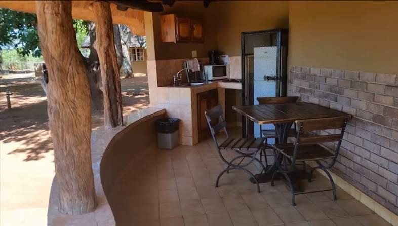 crocodile bridge camp bungalow kitchen