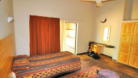 shingwedzi rest camp bedroom