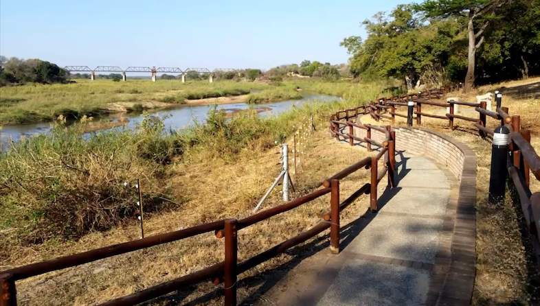 skukuza rest camp walkway