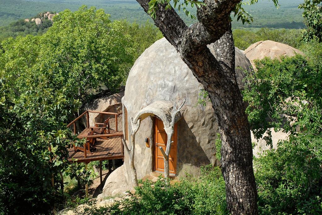 kwa madwala manyatta rock camp 23