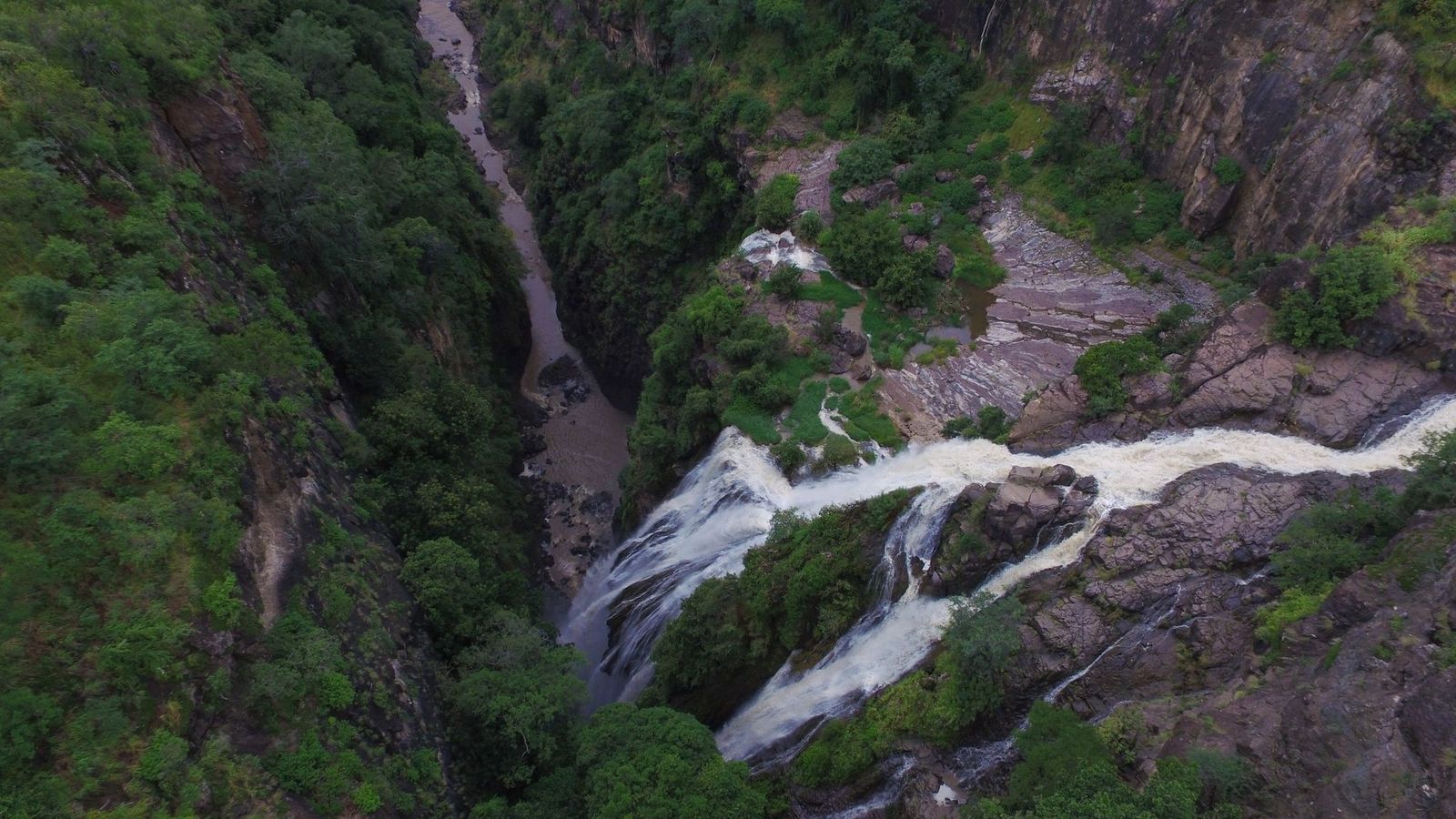 9 Day Big Five Victoria Falls Expedition 1